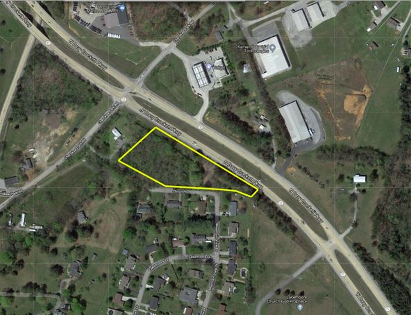 2601 N Davy Crockett Parkway , Morristown, TN 37814